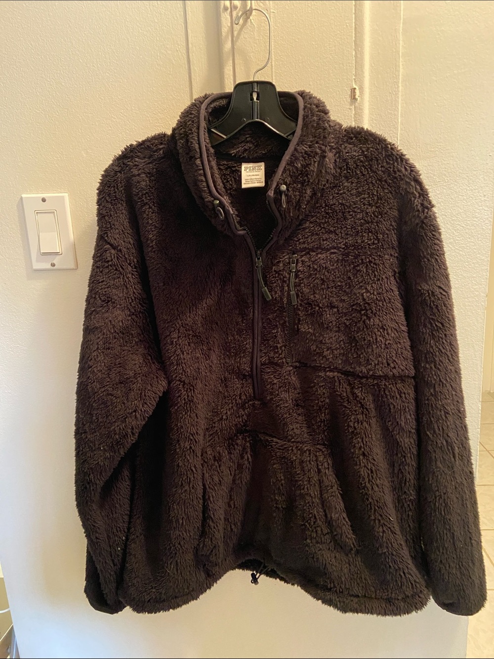 PINK Victoria's Secret Plush Sherpa Pullover Jacket - Black